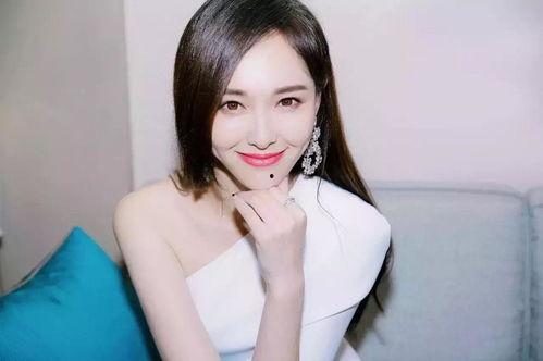 网友爆料唐嫣豪宅视频,奢华生活引网友热议 第3张 网友爆料唐嫣豪宅视频,奢华生活引网友热议 第3张