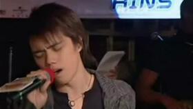 港媒爆料张敬轩视频播放,港媒曝张敬轩视频播放背后惊人内幕  第1张